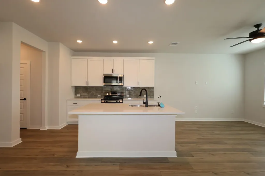 300 Marie Way Georgetown TX 78626