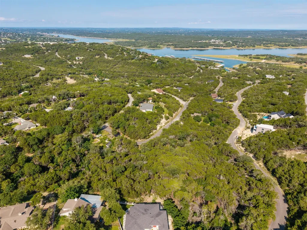 20802 Buena Vista Lago Vista TX 78645