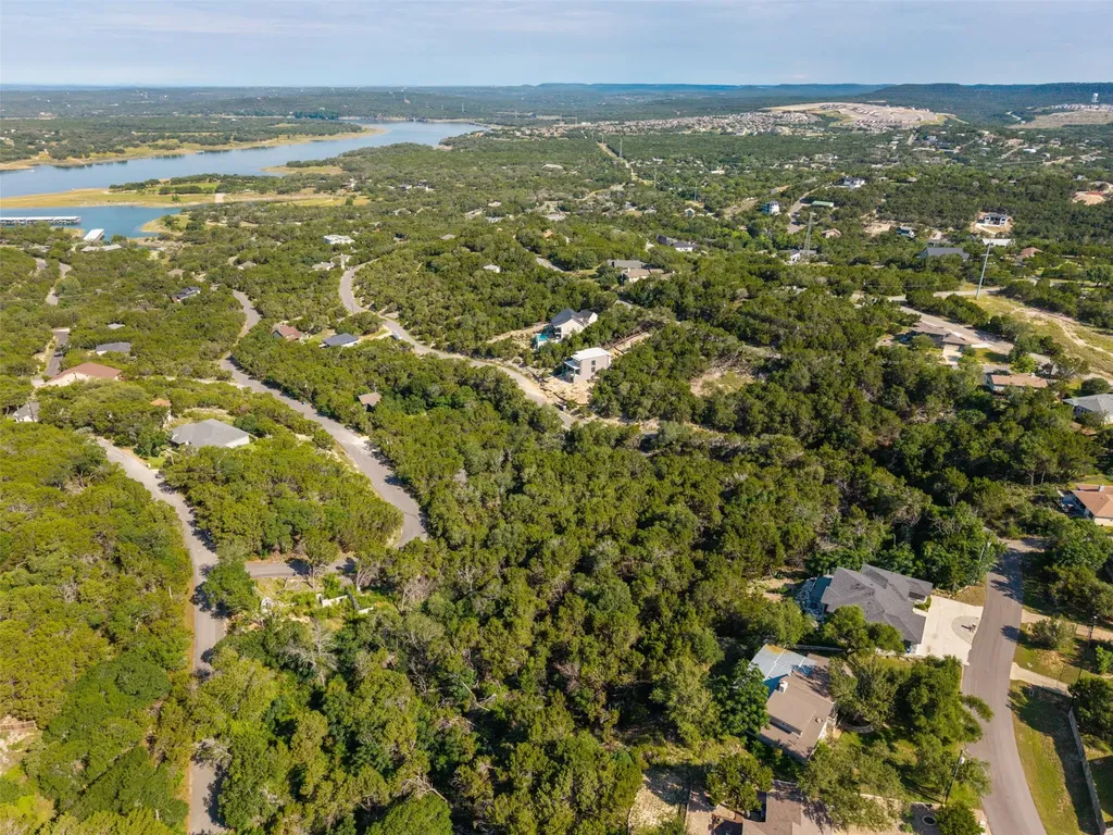 20802 Buena Vista Lago Vista TX 78645