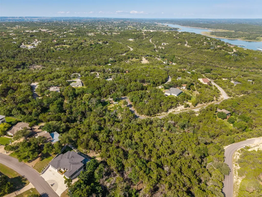 20802 Buena Vista Lago Vista TX 78645