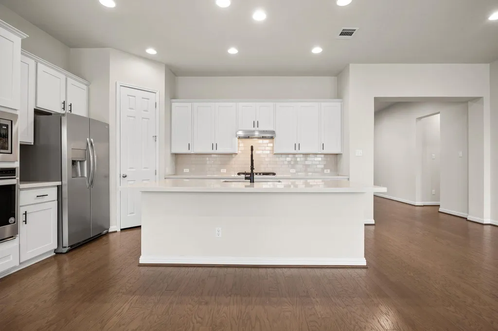3821 Raven Caw Pass Pflugerville TX 78660