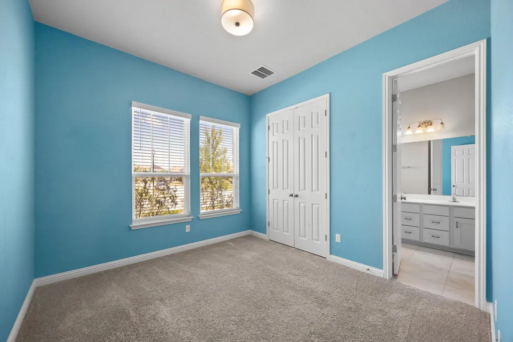 3821 Raven Caw Pass Pflugerville TX 78660