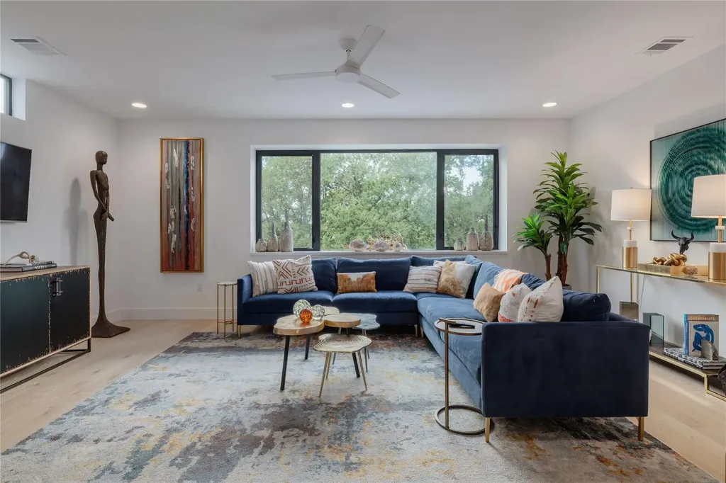3406 E 17th Street Austin TX 78721