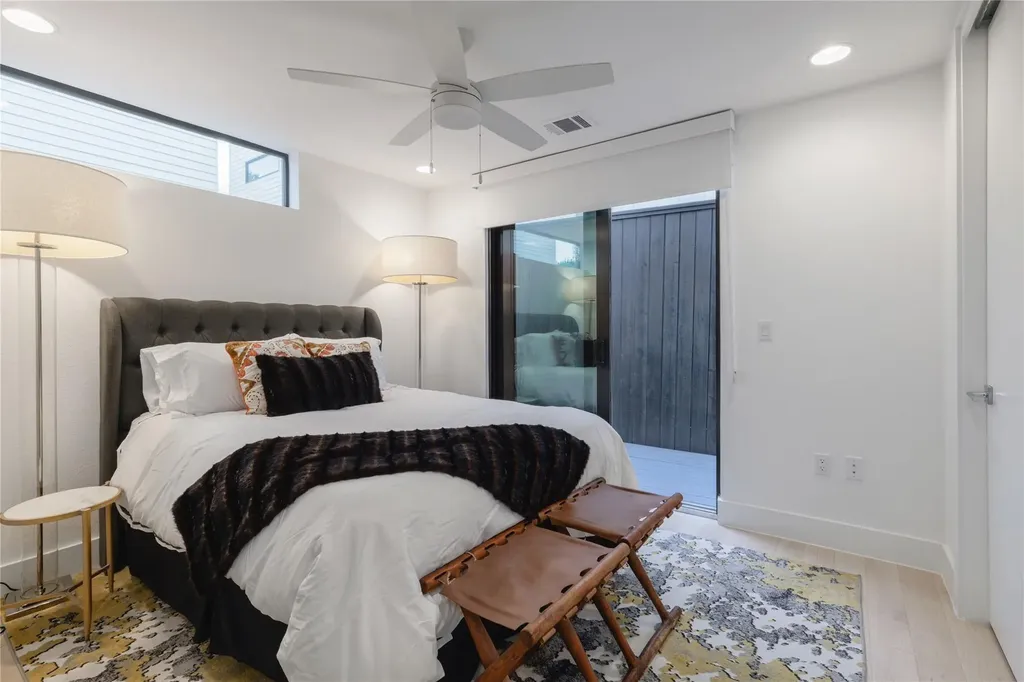 3406 E 17th Street Austin TX 78721