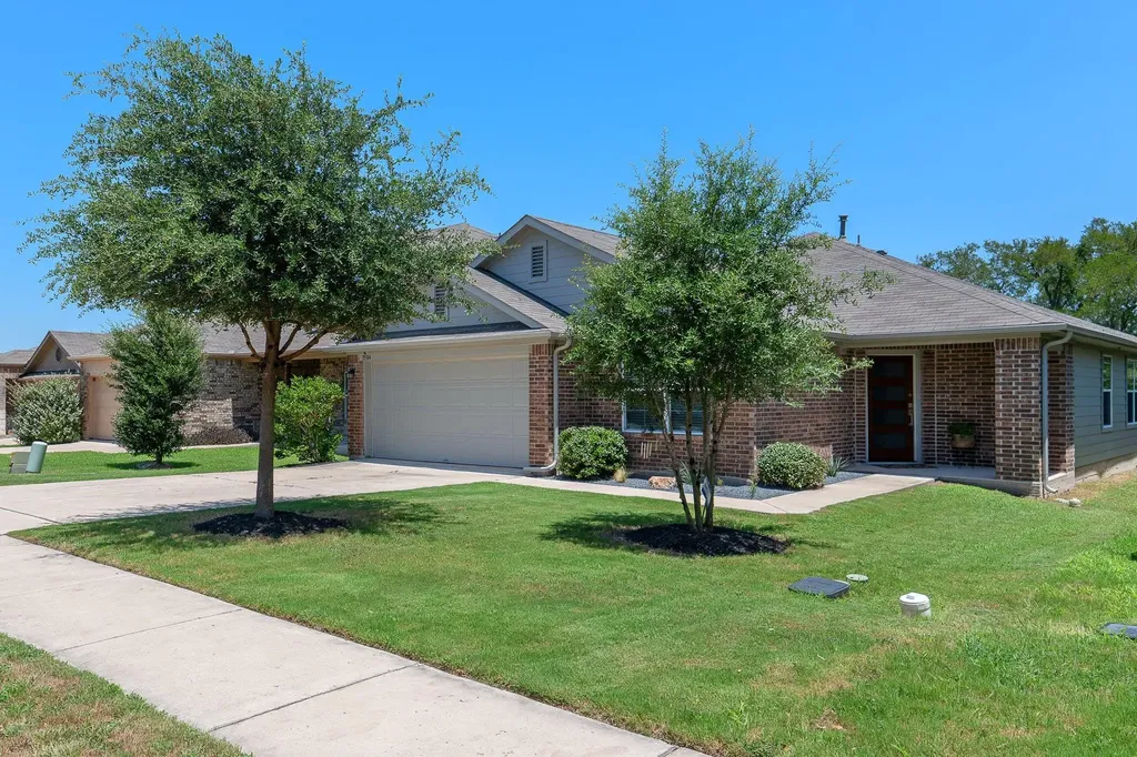 19304 Great Falls Drive Manor TX 78653