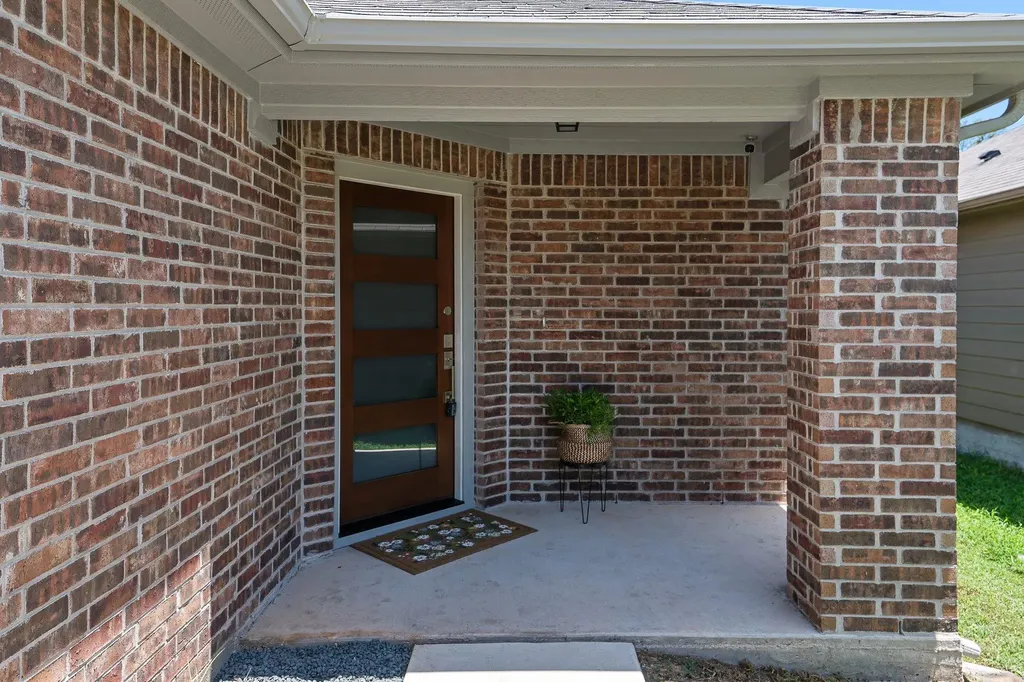 19304 Great Falls Drive Manor TX 78653