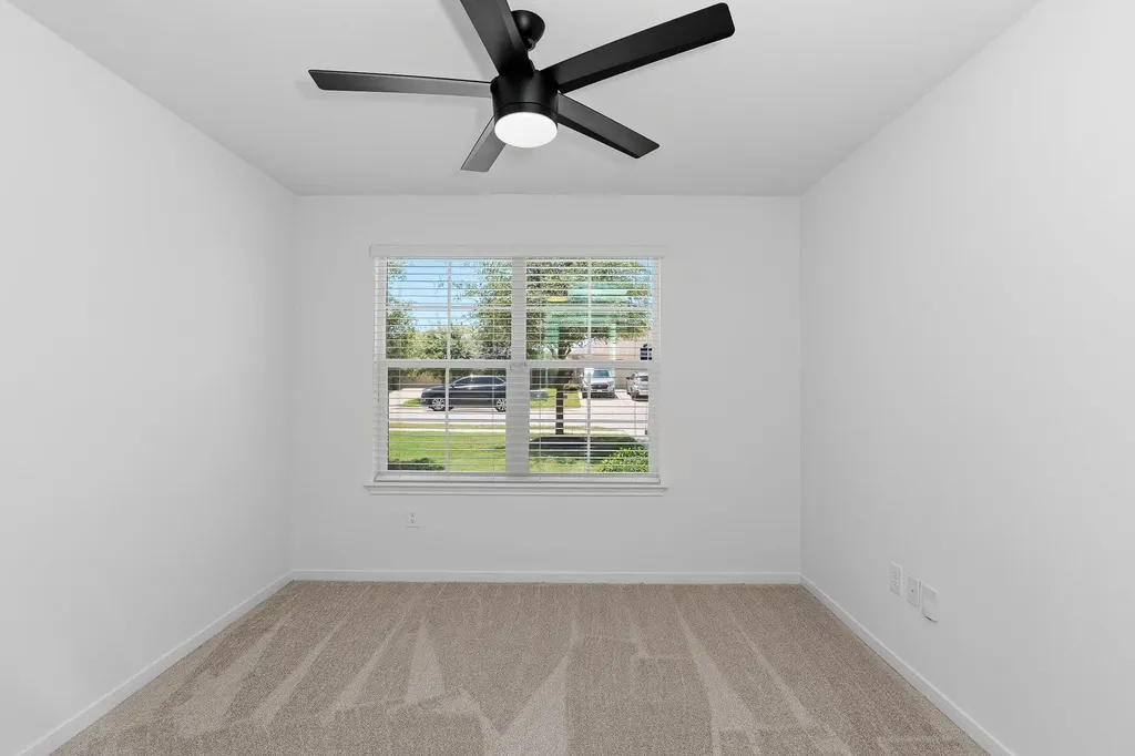 19304 Great Falls Drive Manor TX 78653