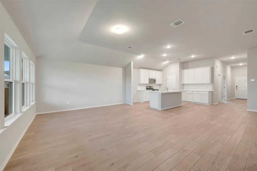 20000 Schatz Way Manor TX 78653