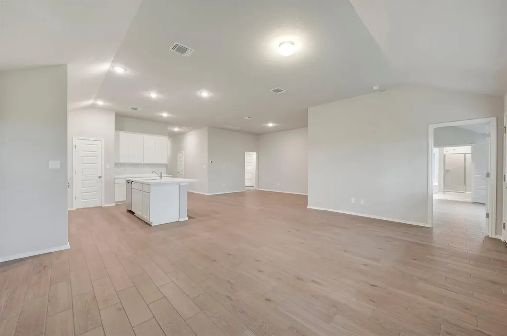 20000 Schatz Way Manor TX 78653