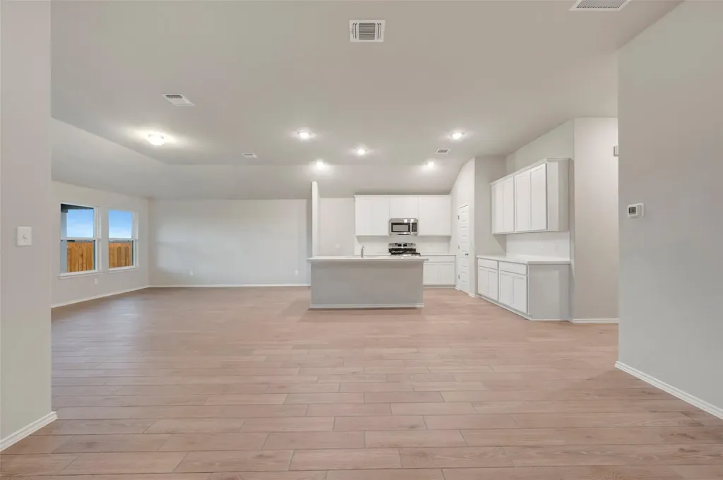 20000 Schatz Way Manor TX 78653