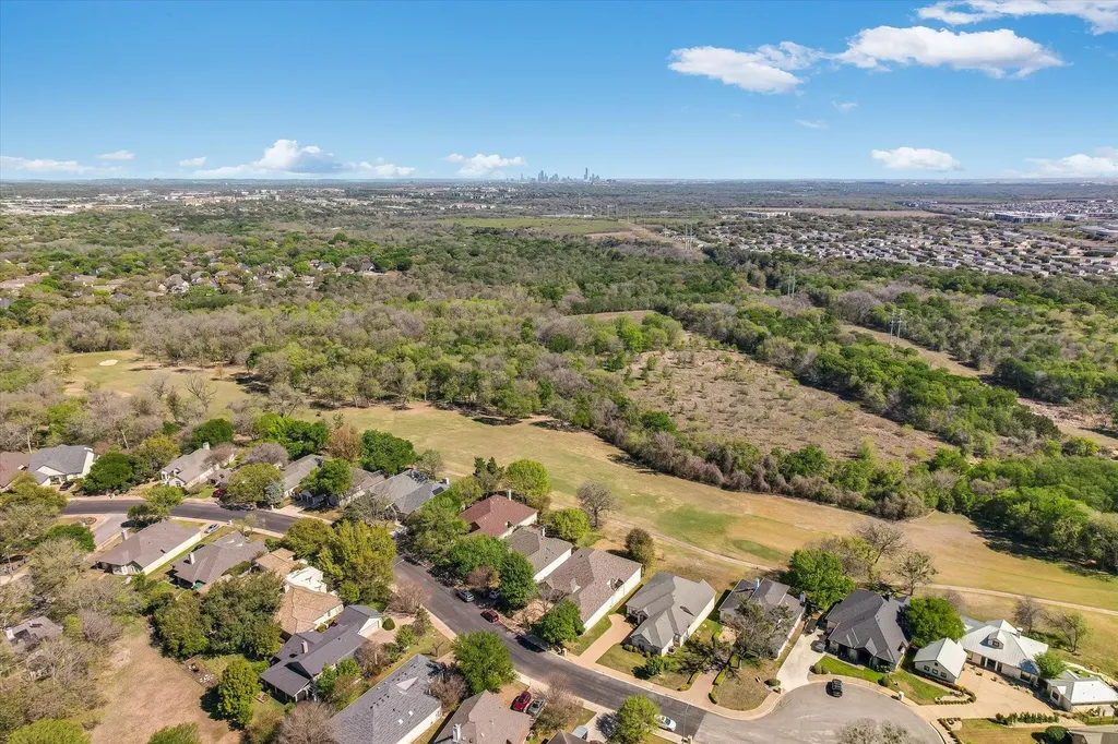 4912 Interlachen Lane Austin TX 78747