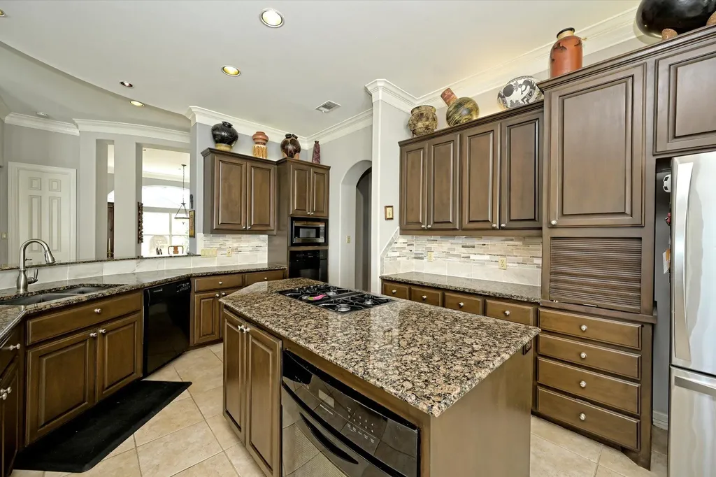 4912 Interlachen Lane Austin TX 78747