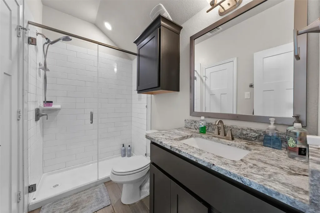 1527 Mountain Crest Cove Salado TX 76571