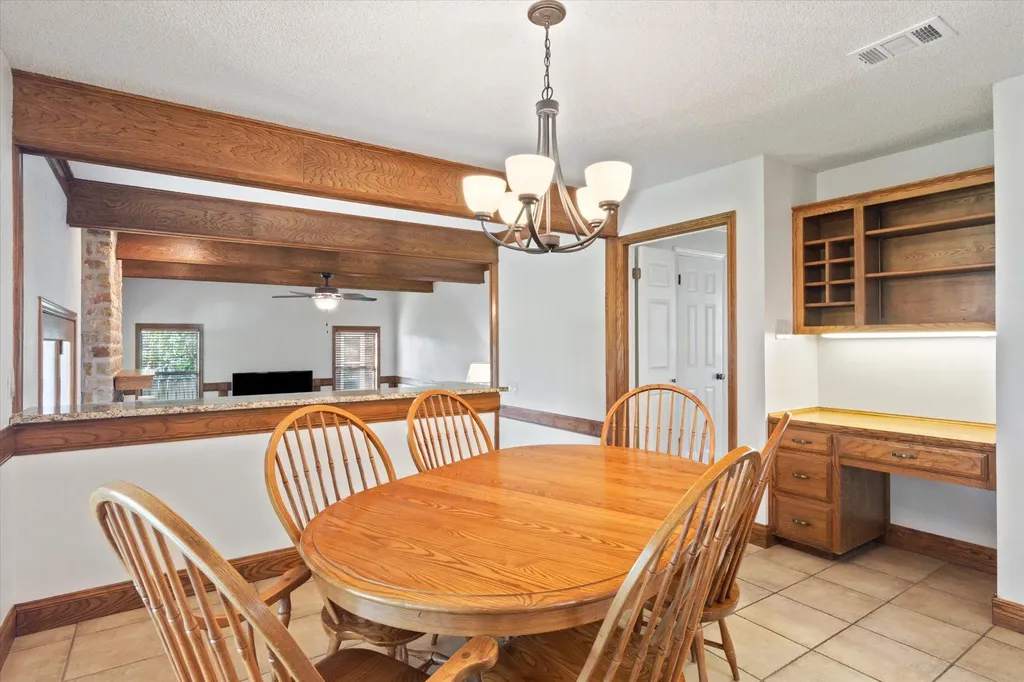 10806 Wintergreen Hill Austin TX 78750