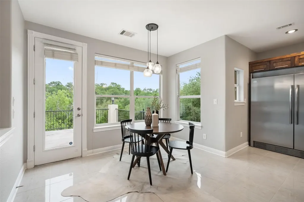 2901 Demona Drive Austin TX 78733