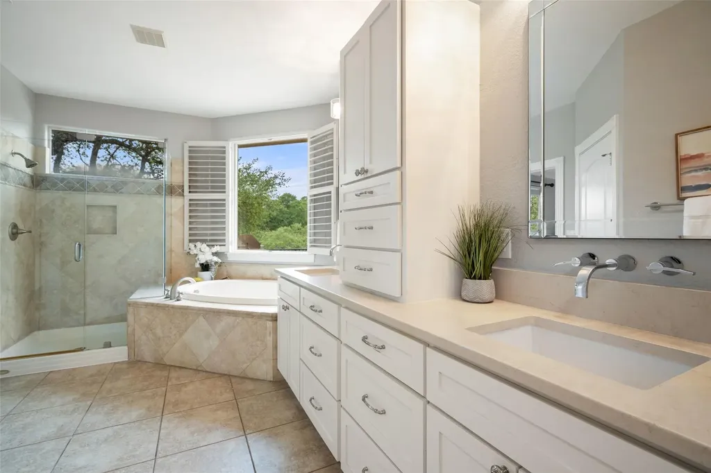 2901 Demona Drive Austin TX 78733