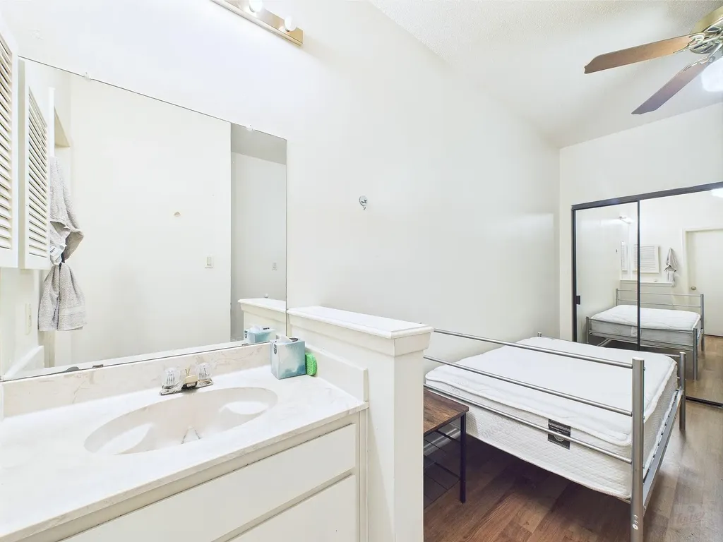 2905 Swisher Street Austin TX 78705