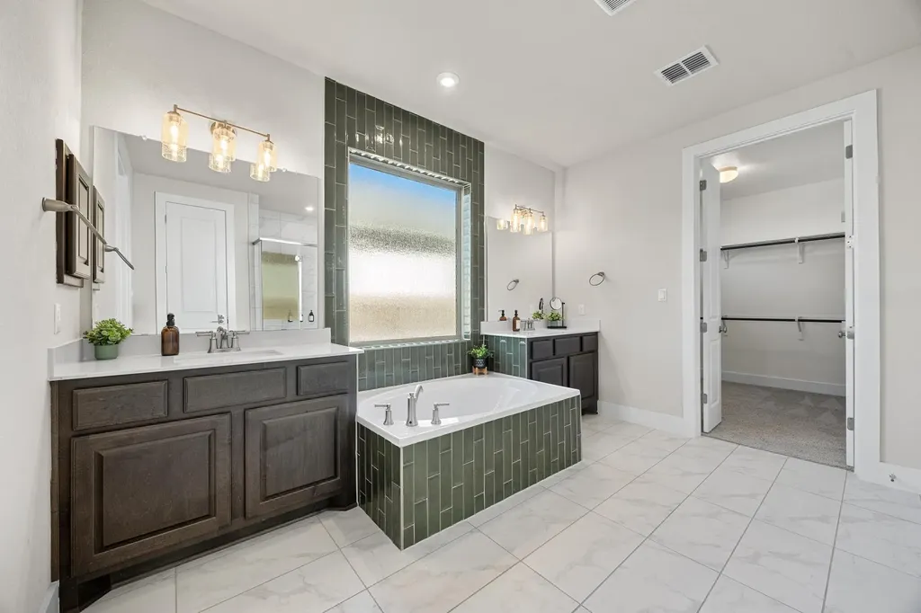 19621 Tranquility Falls Cove Lago Vista TX 78645