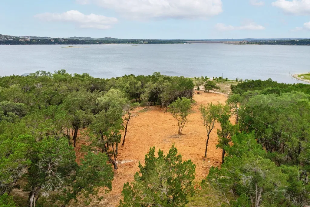 7100 Comanche Trail Austin TX 78732