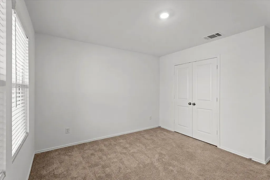 300 Jeffers Kyle TX 78640