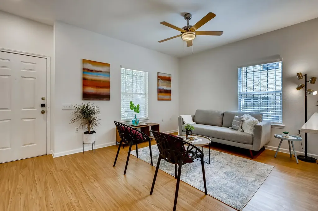 1206 Maple Avenue Austin TX 78702