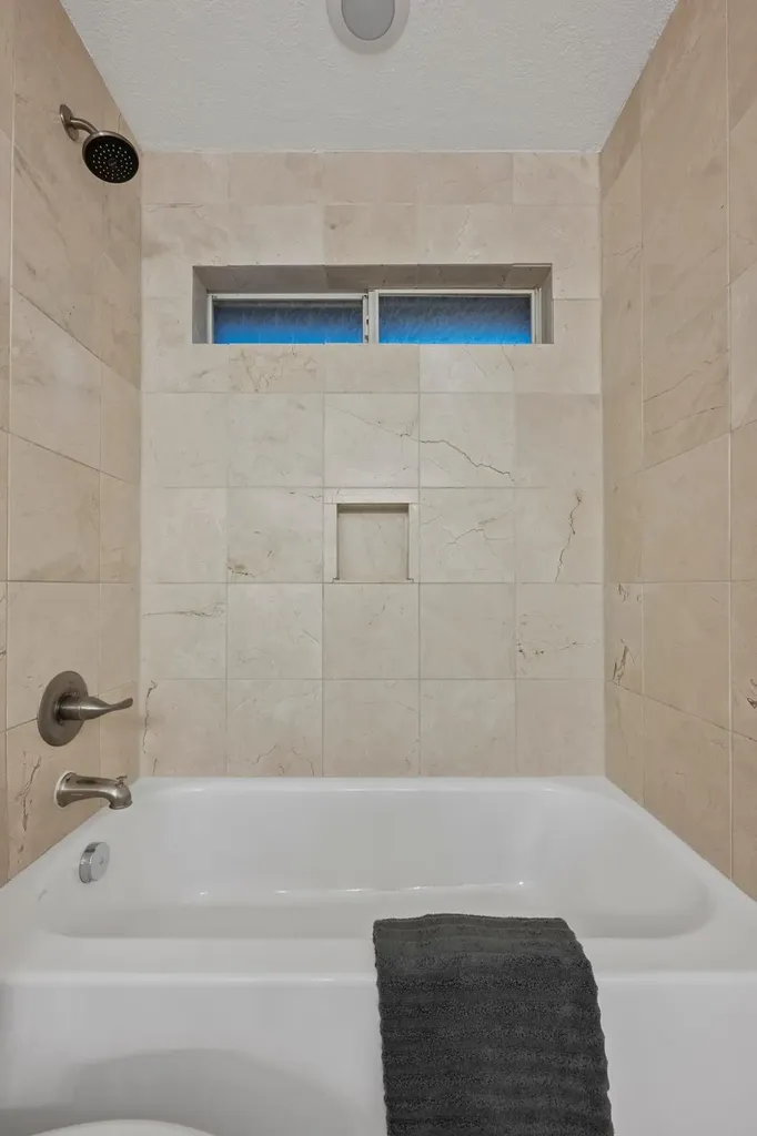 8007 Willet Trail Austin TX 78745