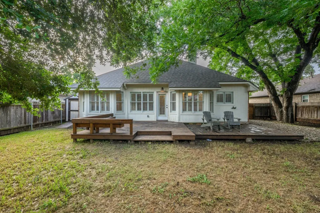 8007 Willet Trail Austin TX 78745