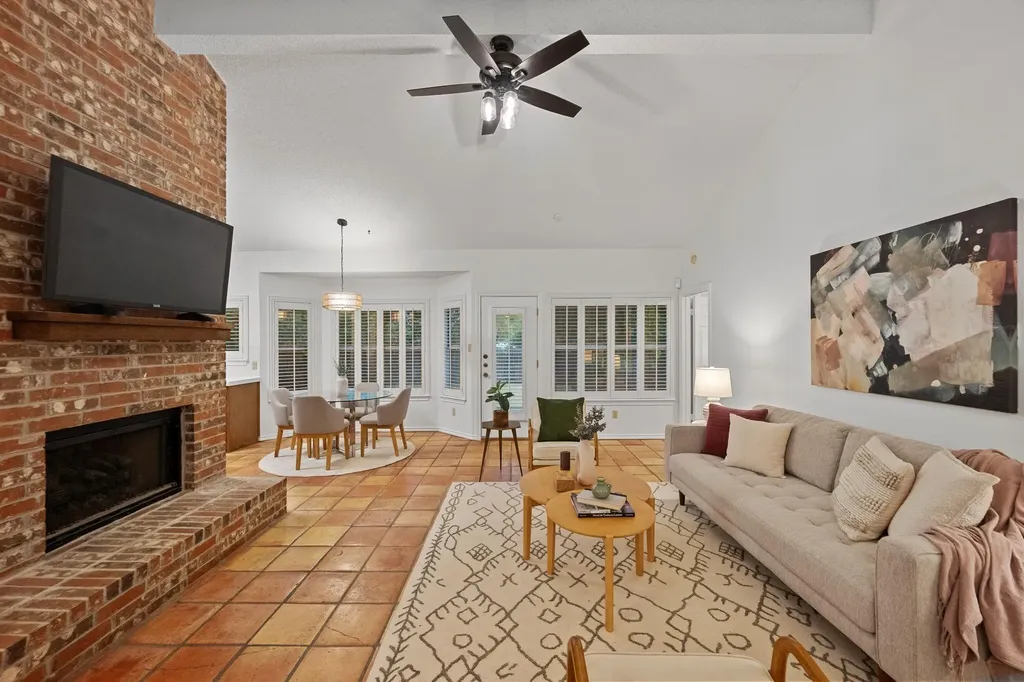 8007 Willet Trail Austin TX 78745