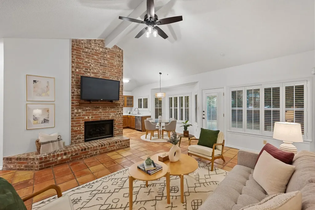 8007 Willet Trail Austin TX 78745