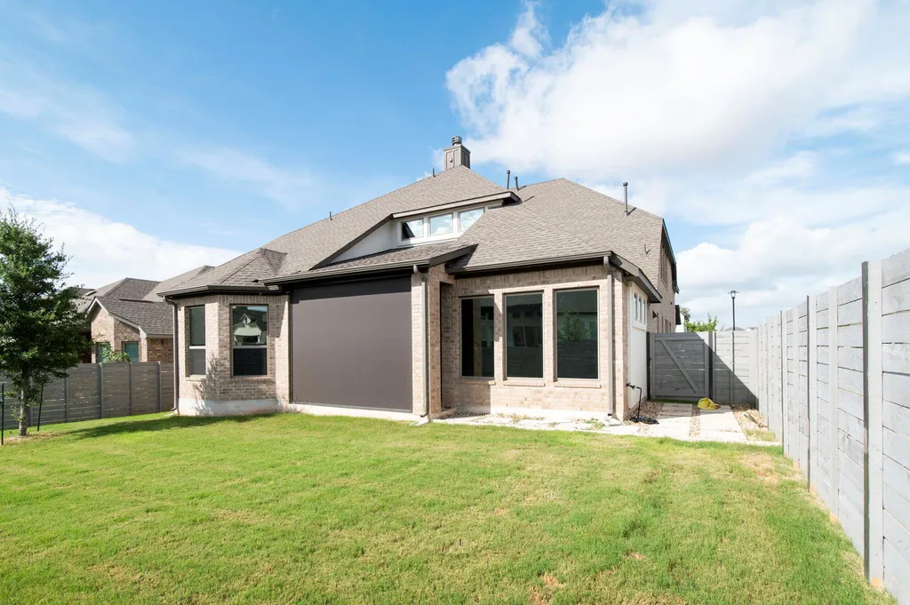 201 S Park Vista Georgetown TX 78628