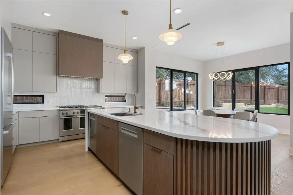 13701 Montview Drive Austin TX 78732