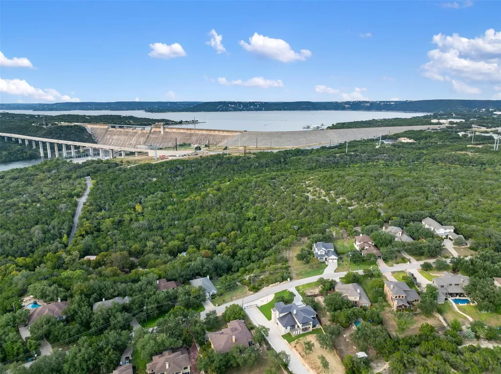 13701 Montview Drive Austin TX 78732