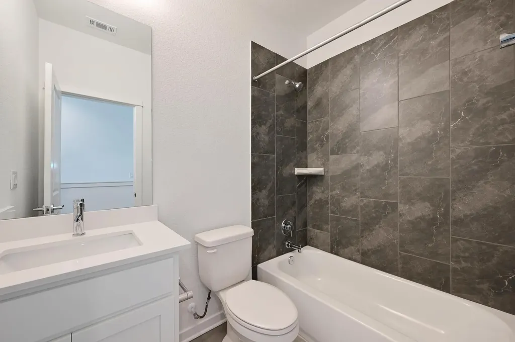 458 Orleanian Drive Buda TX 78610