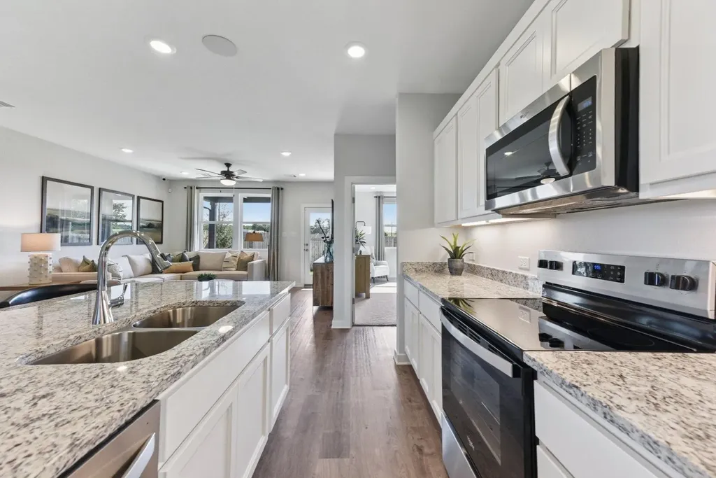 11004 Tallsalt Drive Austin TX 78754