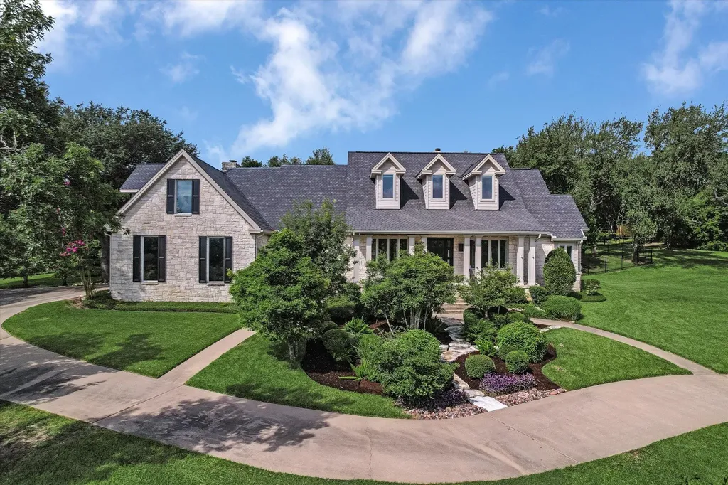 18 Ehrlich Road Austin TX 78746