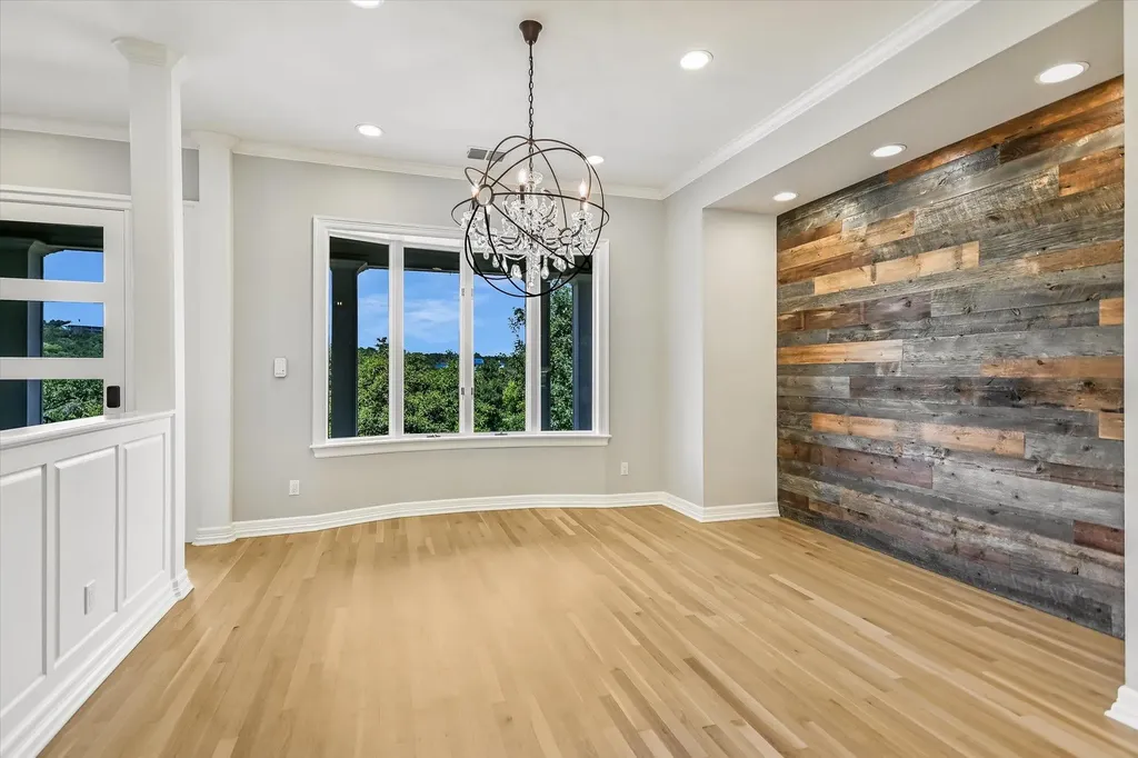 18 Ehrlich Road Austin TX 78746
