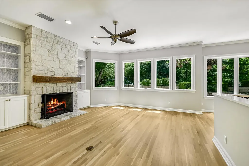 18 Ehrlich Road Austin TX 78746