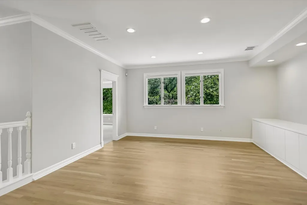 18 Ehrlich Road Austin TX 78746
