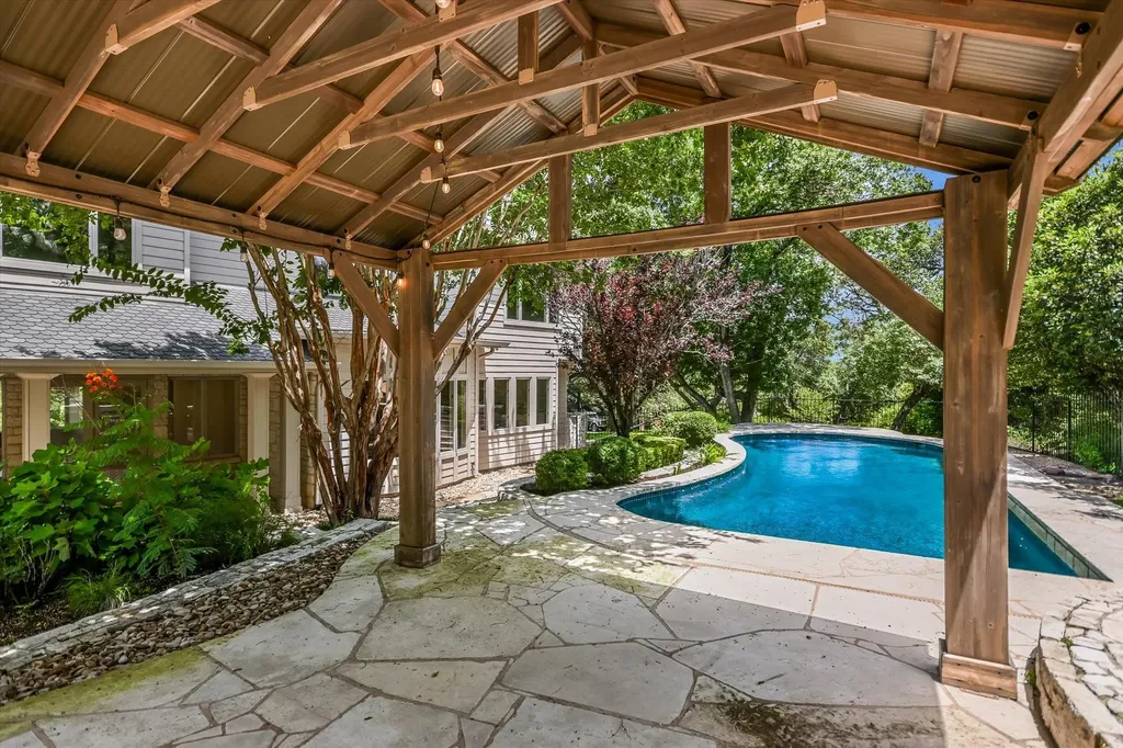 18 Ehrlich Road Austin TX 78746
