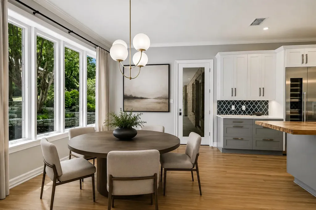 18 Ehrlich Road Austin TX 78746