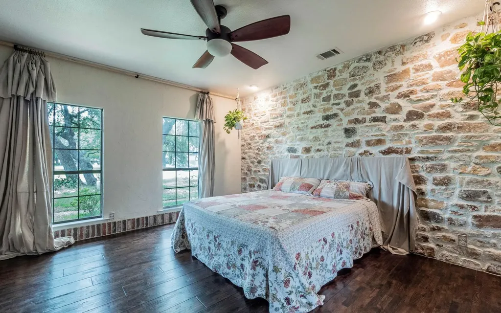 4204 Deer Tract Street Round Rock TX 78681