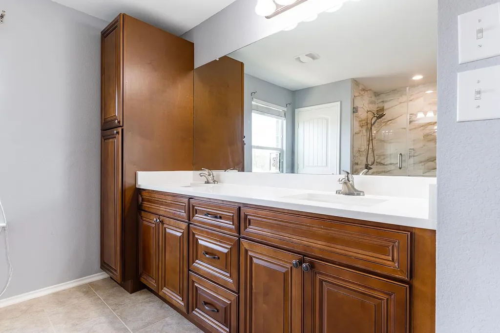 1425 Bovina Drive Leander TX 78641