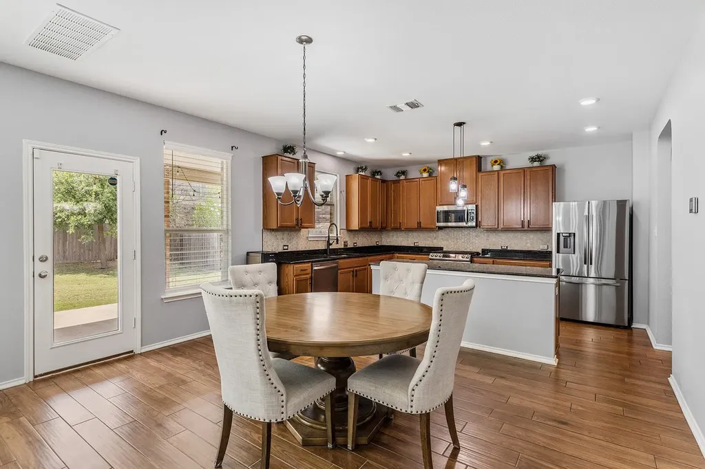 1425 Bovina Drive Leander TX 78641