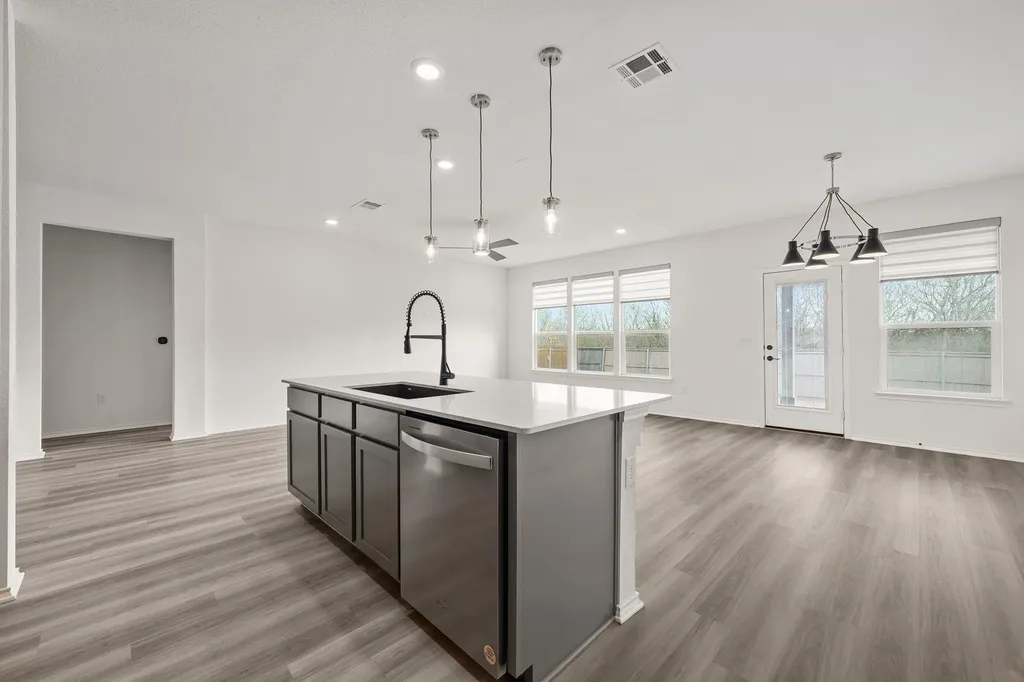7715 Libretto Lane Austin TX 78744