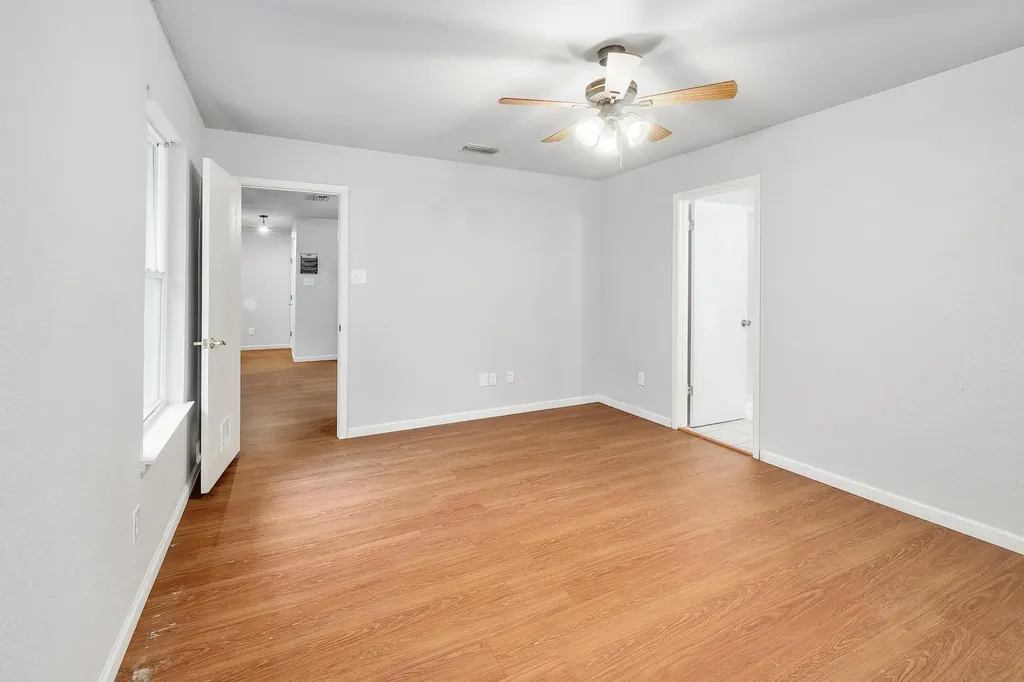 12507 Esplanade Street Austin TX 78727