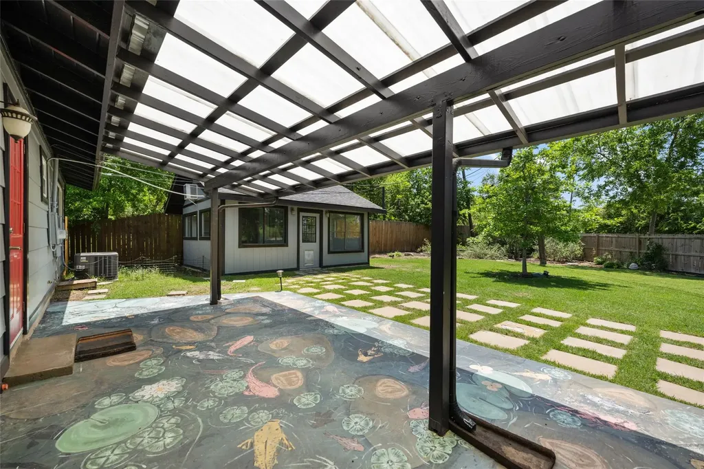 8500 Woodstone Drive Austin TX 78757