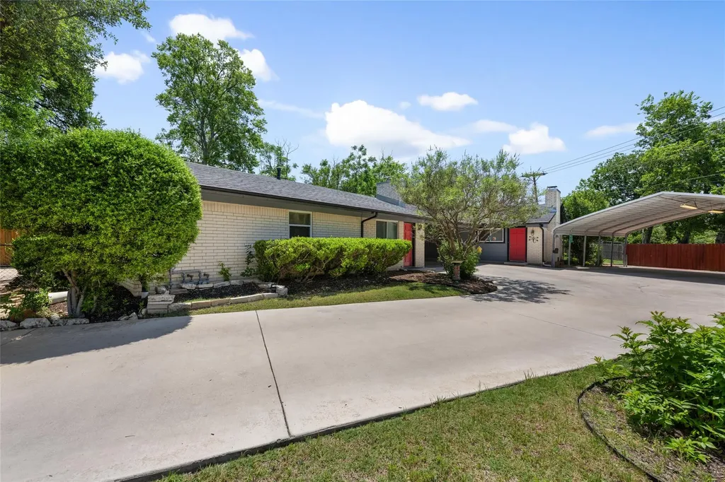8500 Woodstone Drive Austin TX 78757