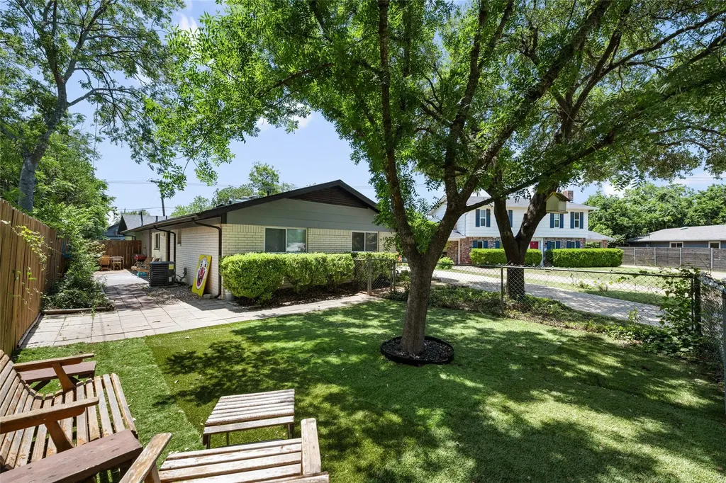 8500 Woodstone Drive Austin TX 78757