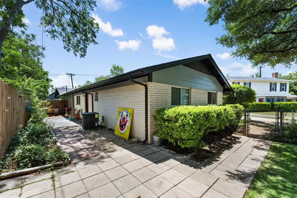 8500 Woodstone Drive Austin TX 78757