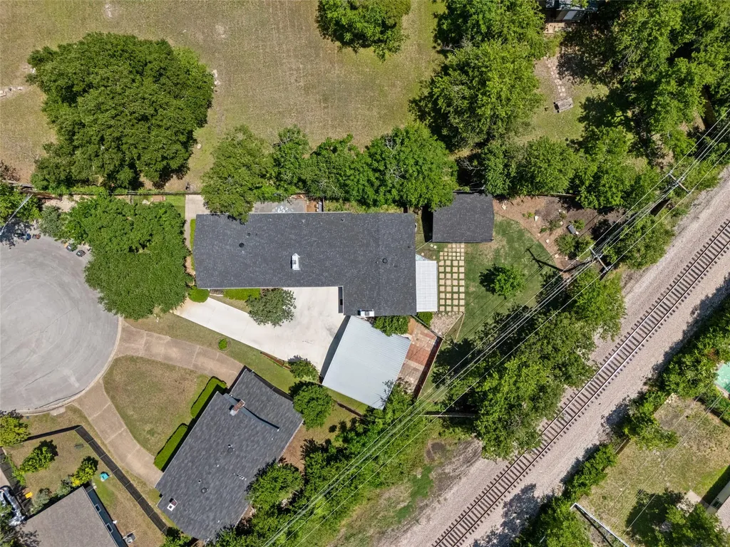 8500 Woodstone Drive Austin TX 78757